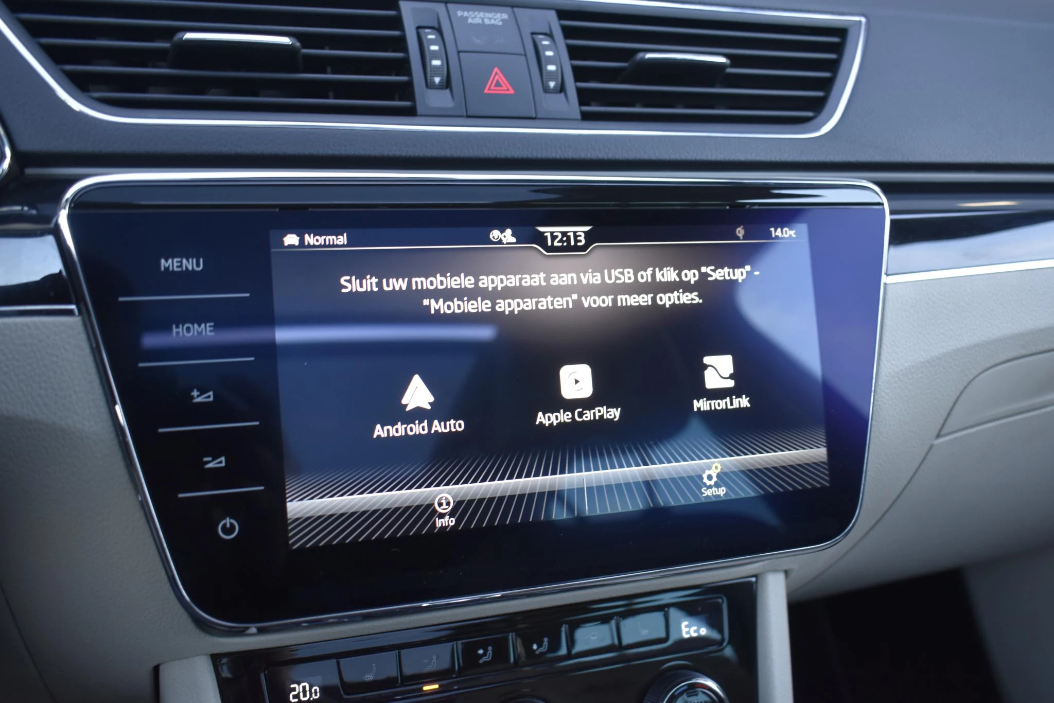 Hoofdafbeelding Škoda Superb