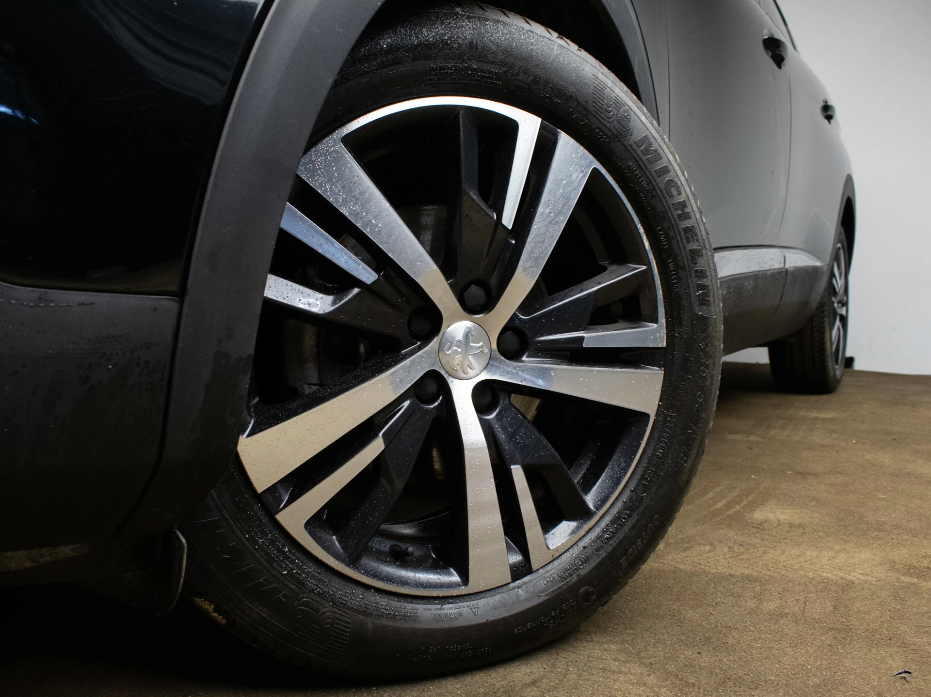 Hoofdafbeelding Peugeot 5008