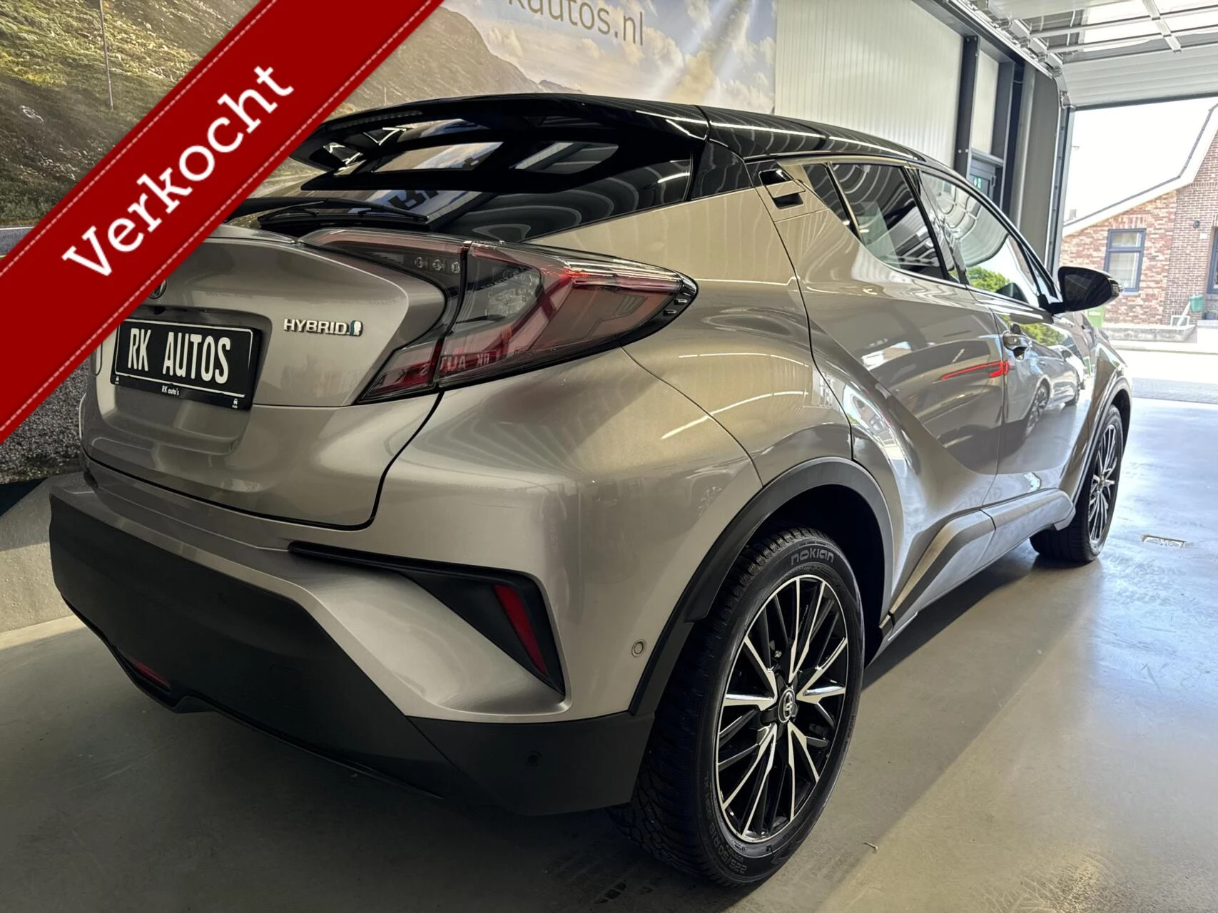 Hoofdafbeelding Toyota C-HR