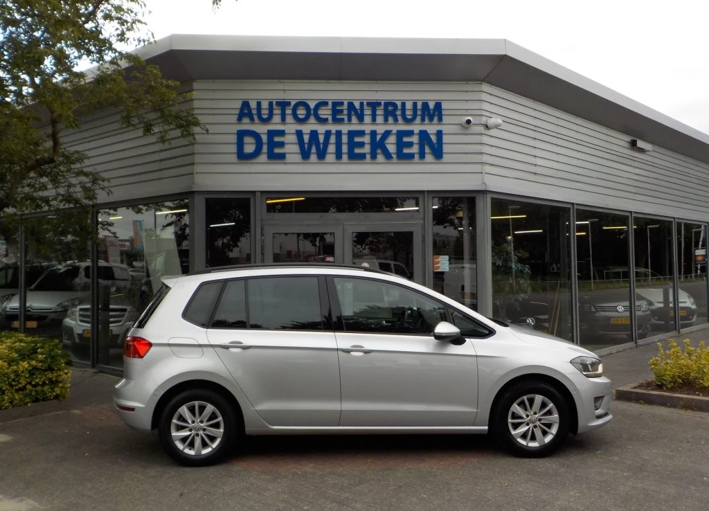 Hoofdafbeelding Volkswagen Golf Sportsvan