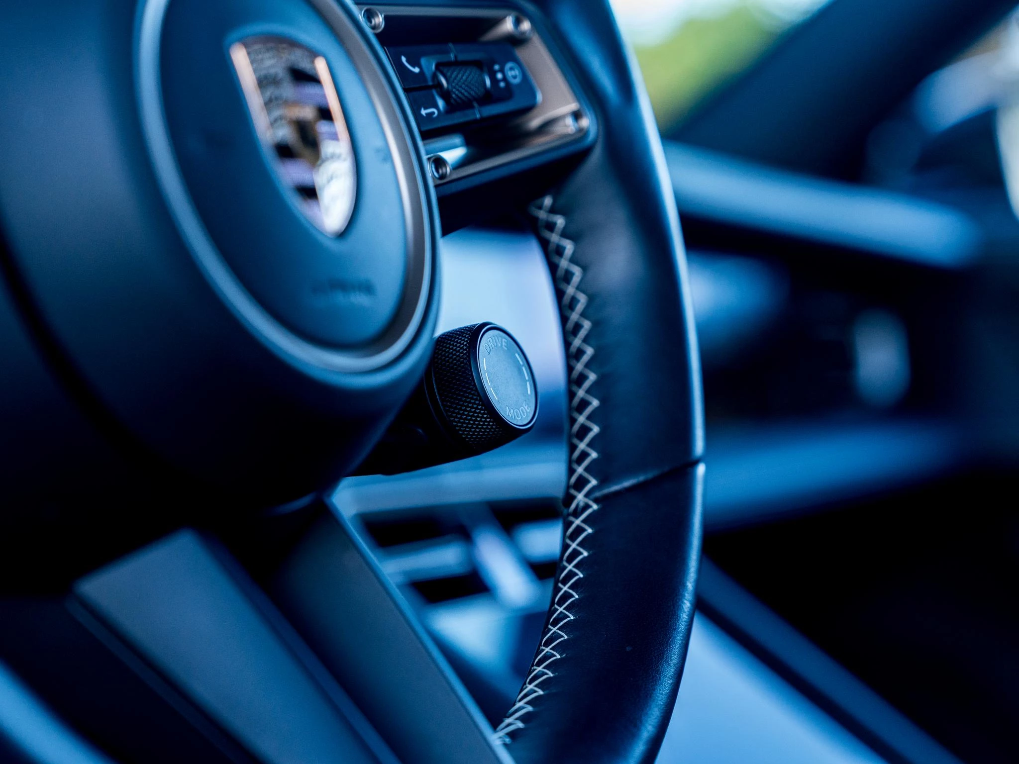 Hoofdafbeelding Porsche Taycan