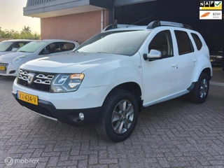 Dacia Duster 1.2 TCe 4x2 Lauréate LAGE KM, PDC, CRUISE, TREKHAAK