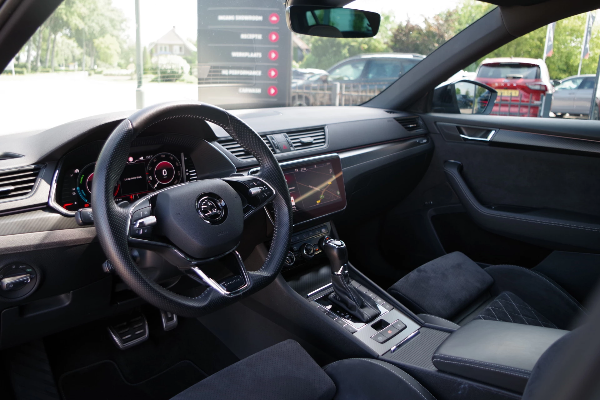 Hoofdafbeelding Škoda Superb