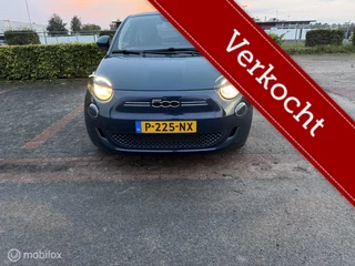 Fiat 500 Action 24 kWh GROOT SCHERM NAVI APPLE CARPLAY