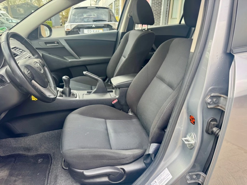 Hoofdafbeelding Mazda 3