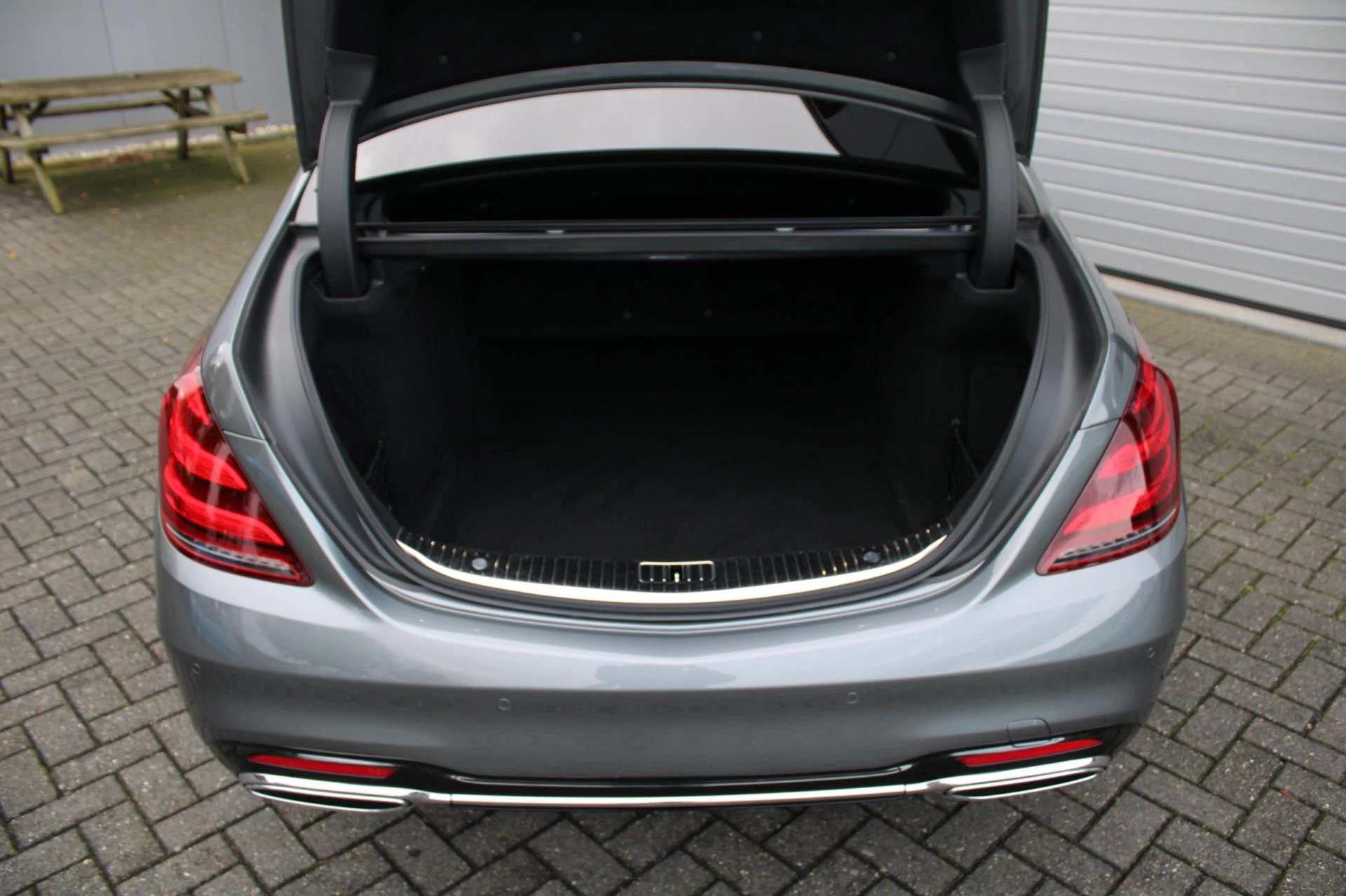 Hoofdafbeelding Mercedes-Benz S-Klasse