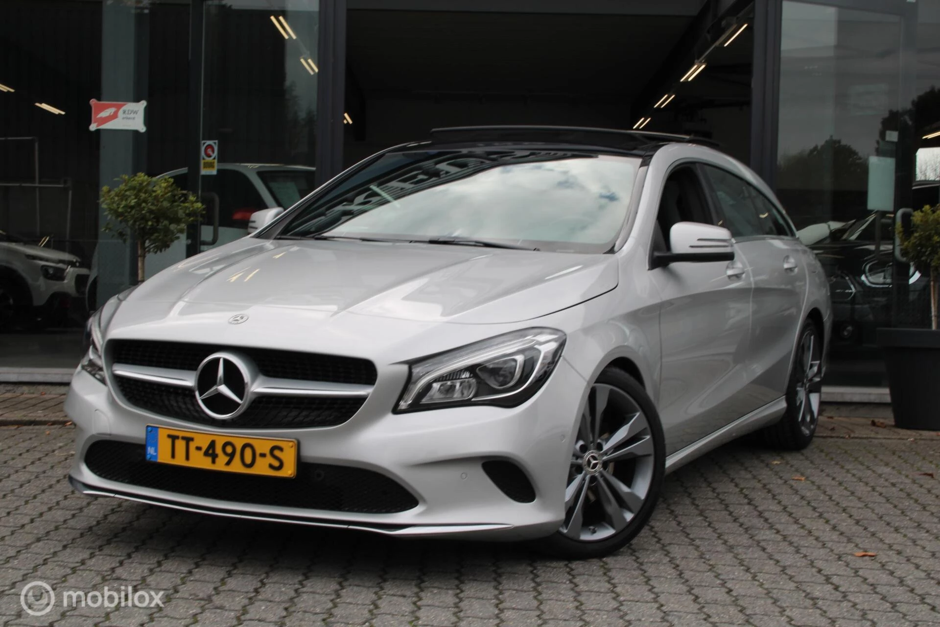 Hoofdafbeelding Mercedes-Benz CLA