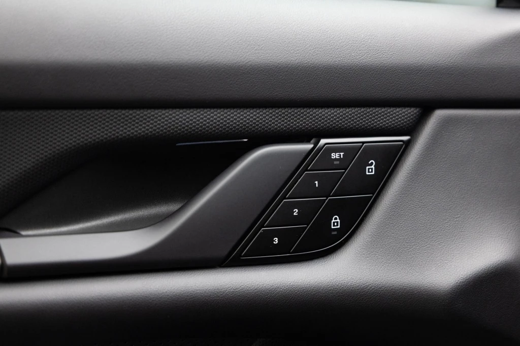 Hoofdafbeelding Porsche Taycan