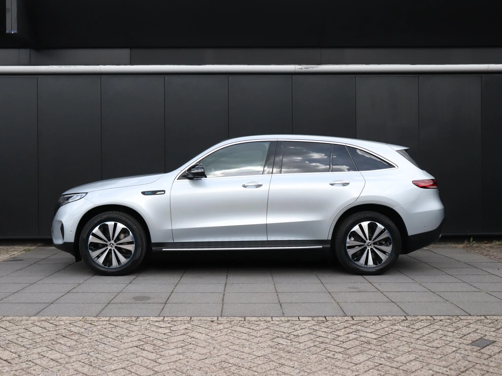 Hoofdafbeelding Mercedes-Benz EQC