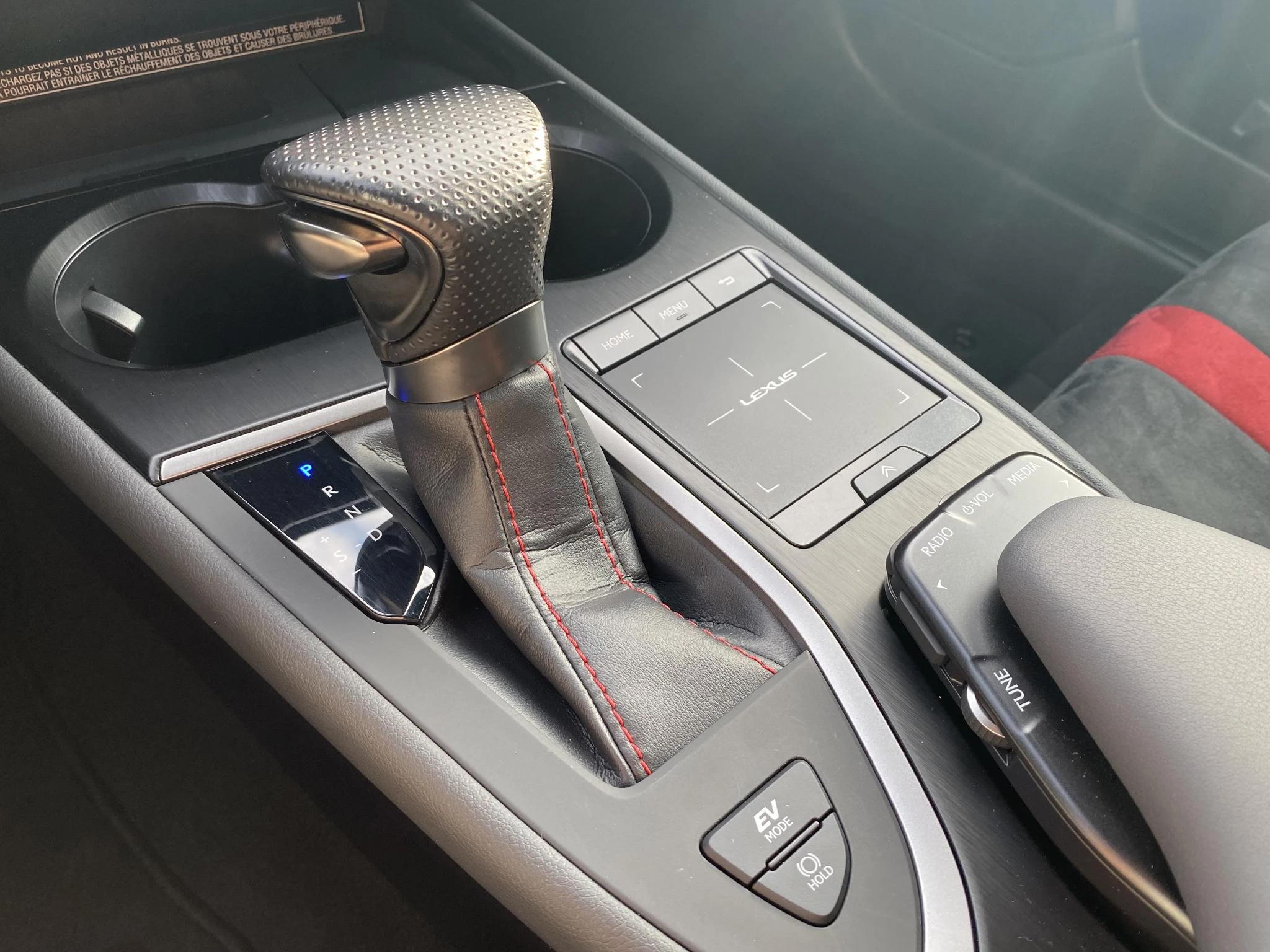 Hoofdafbeelding Lexus UX