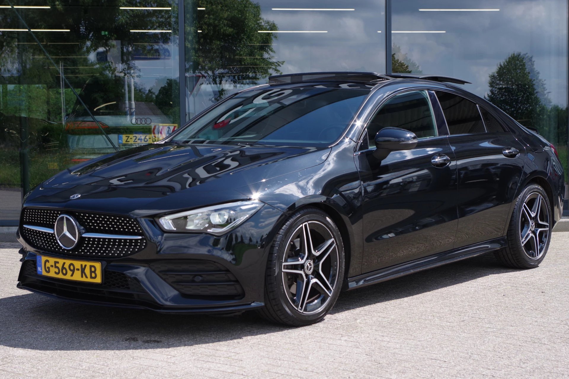 Hoofdafbeelding Mercedes-Benz CLA