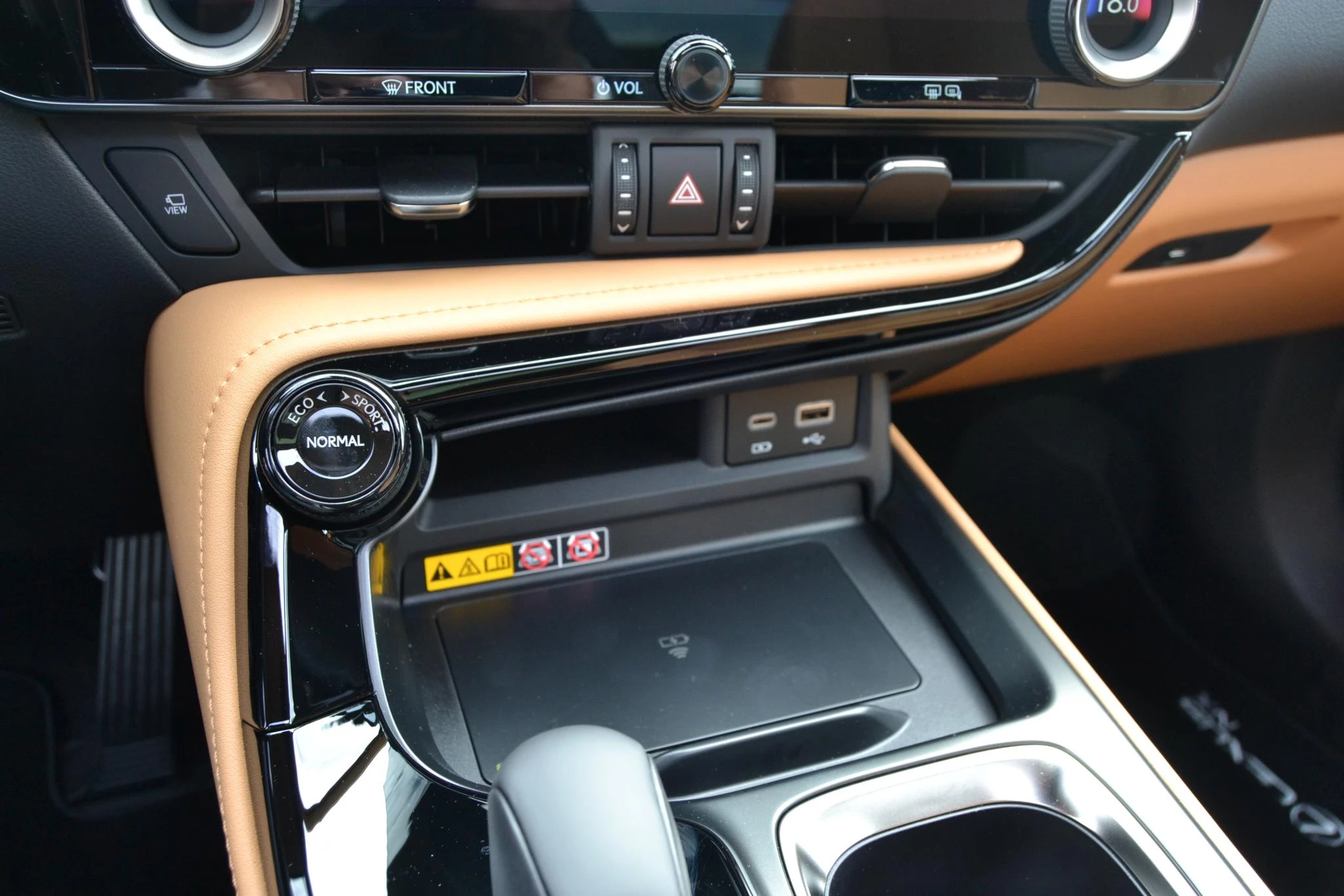 Hoofdafbeelding Lexus NX