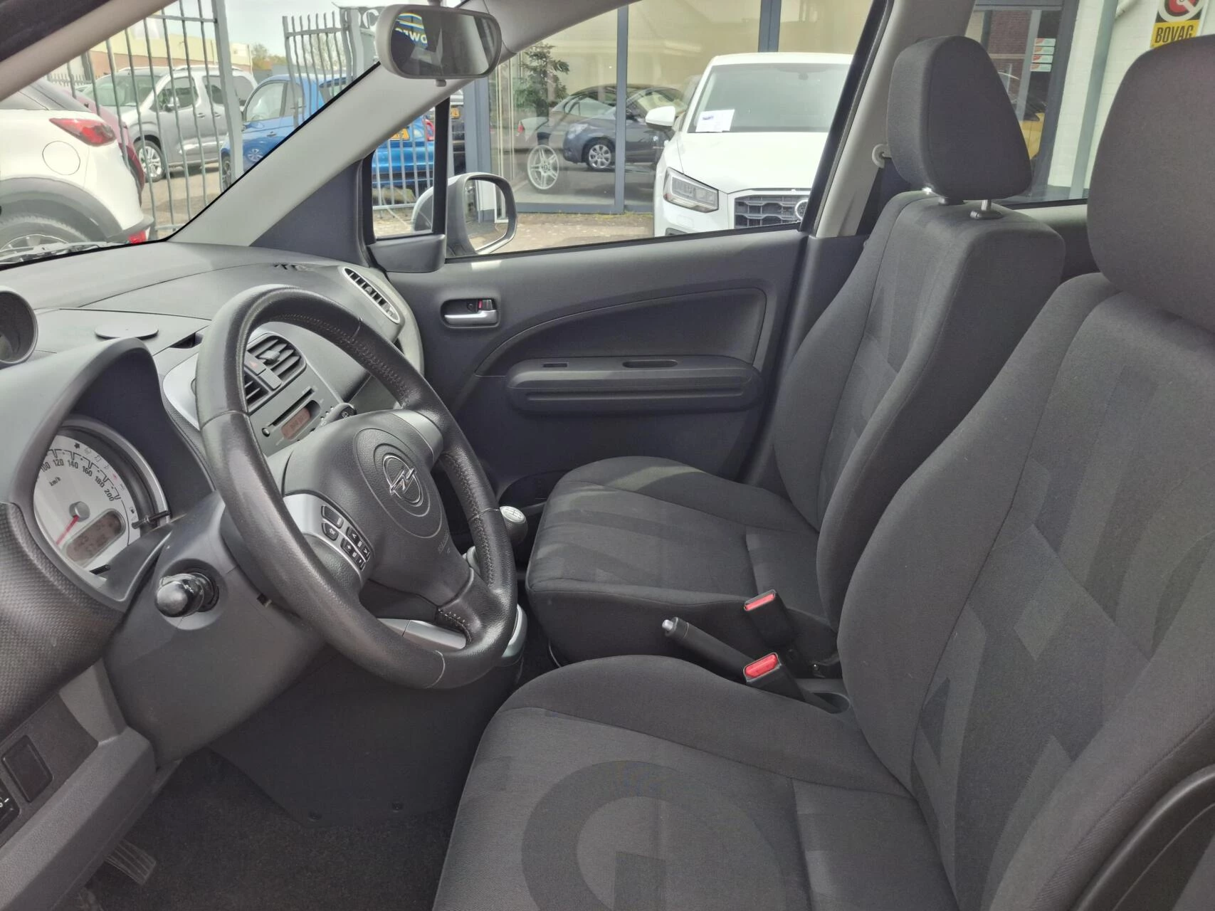 Hoofdafbeelding Opel Agila