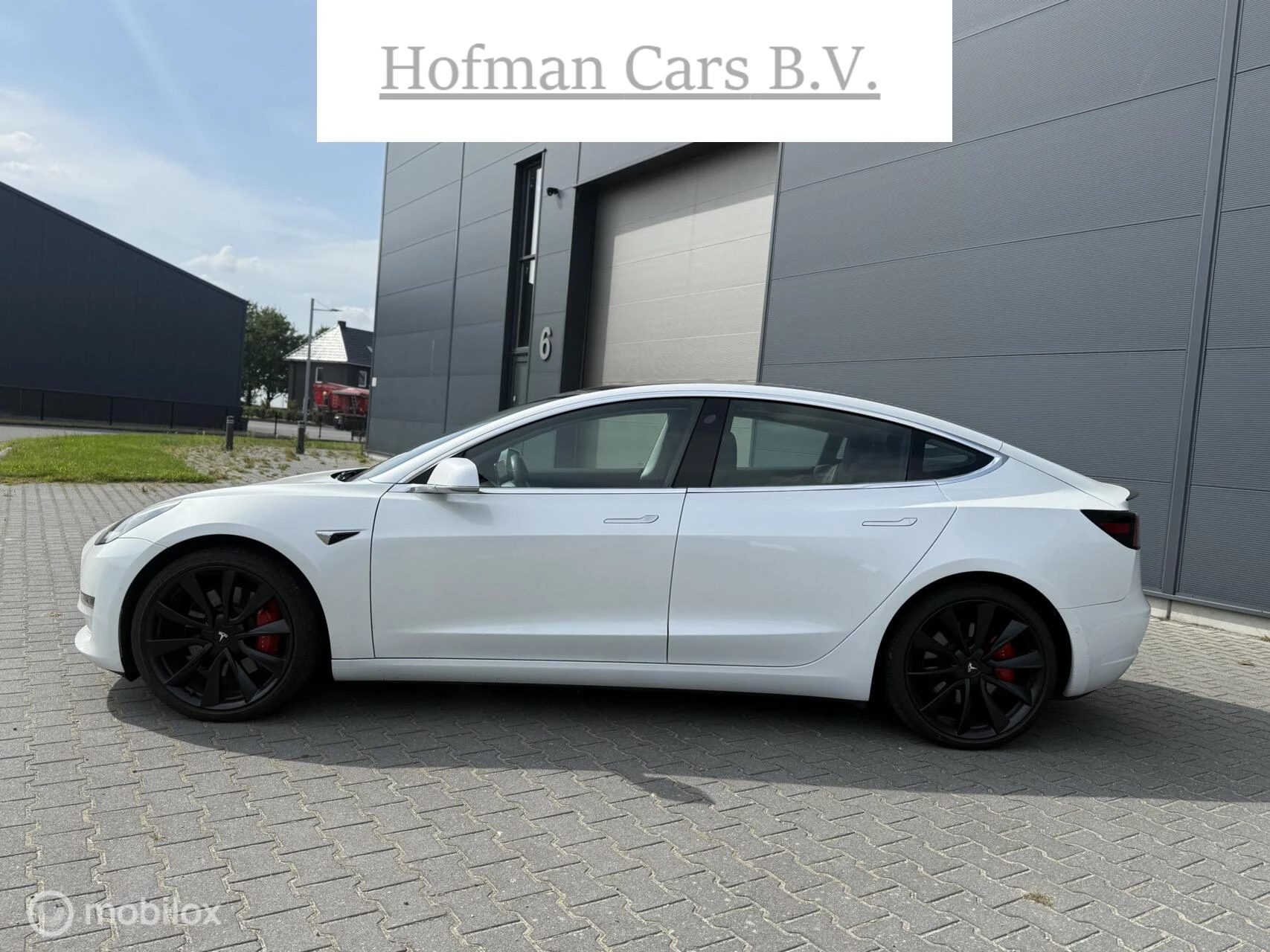 Hoofdafbeelding Tesla Model 3
