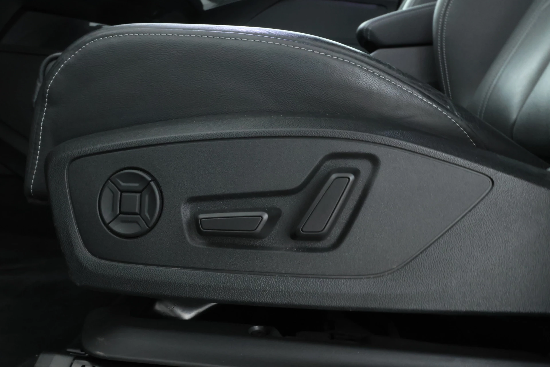 Hoofdafbeelding Audi Q4 Sportback e-tron