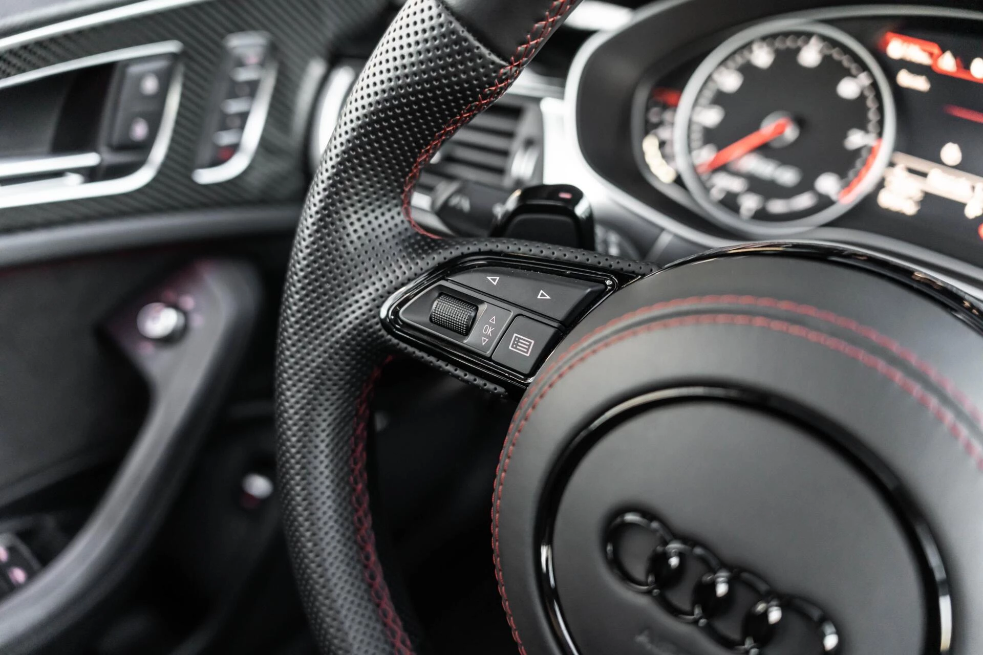 Hoofdafbeelding Audi RS6