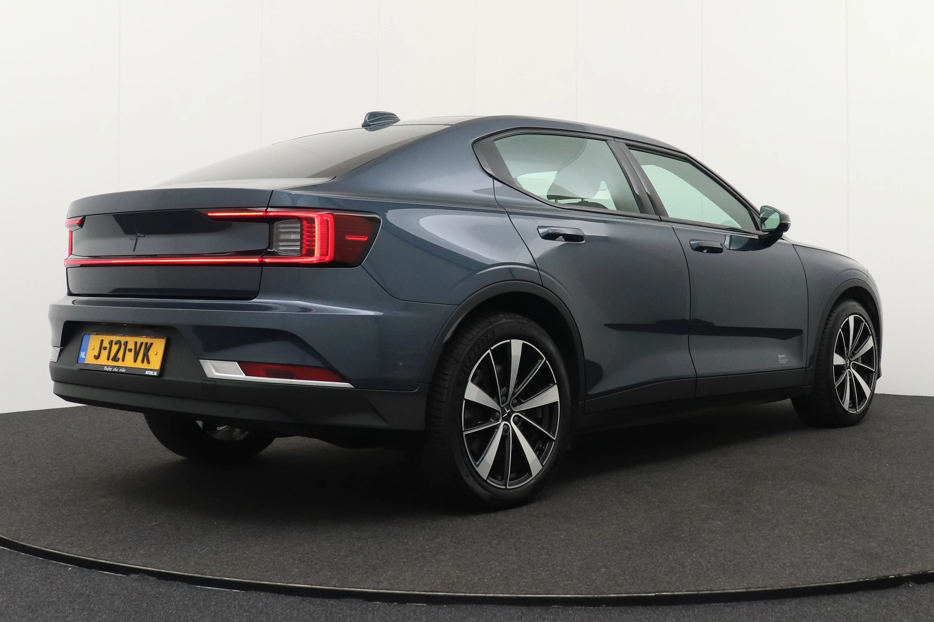 Hoofdafbeelding Polestar 2