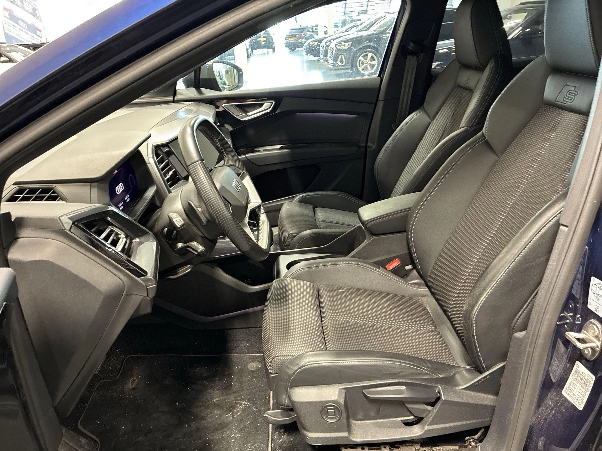 Hoofdafbeelding Audi Q4 Sportback e-tron