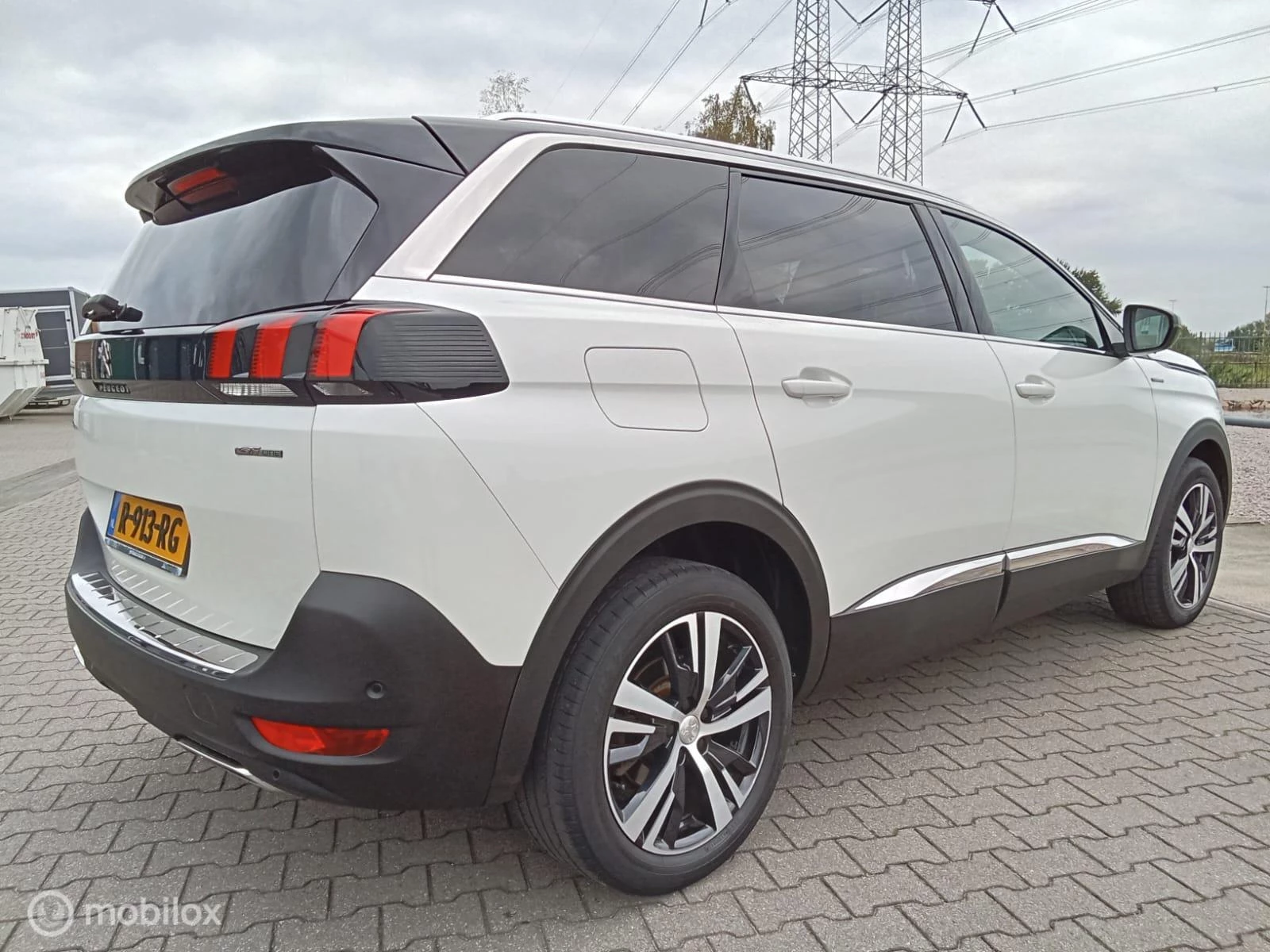 Hoofdafbeelding Peugeot 5008