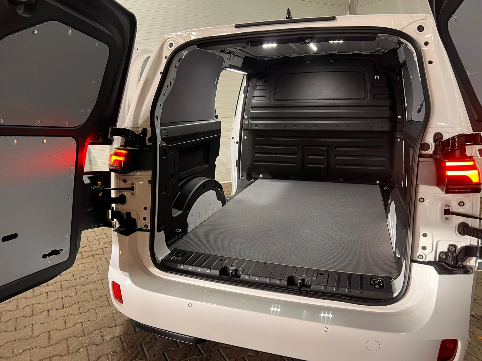 Hoofdafbeelding Volkswagen ID. Buzz Cargo