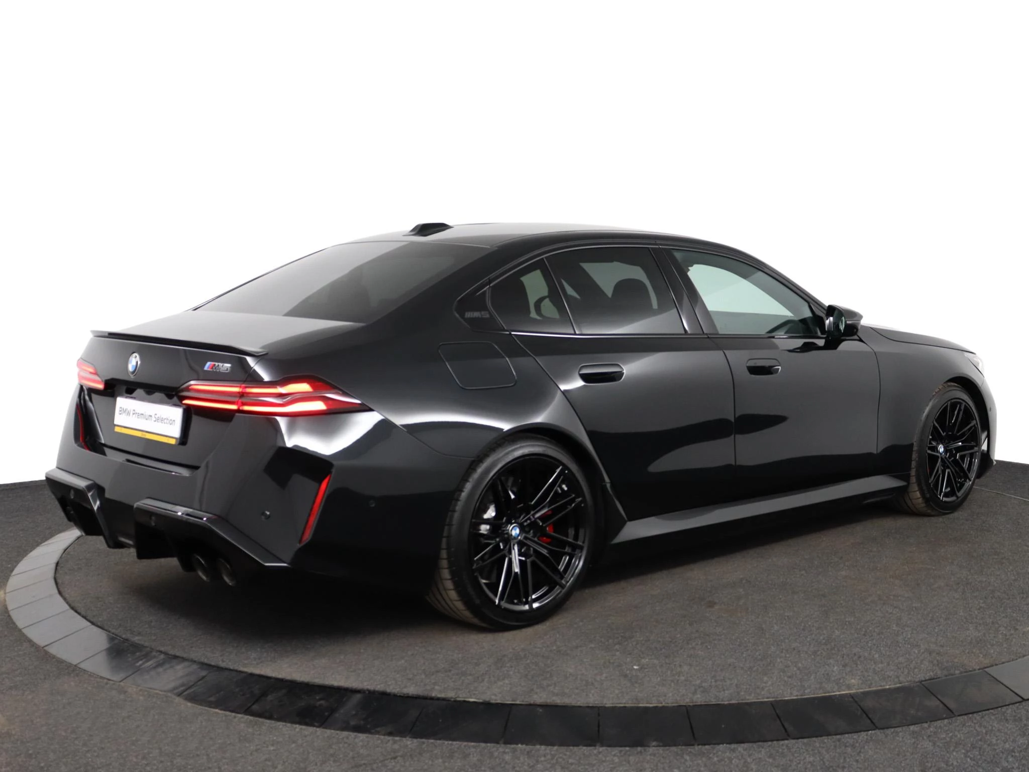 Hoofdafbeelding BMW M5