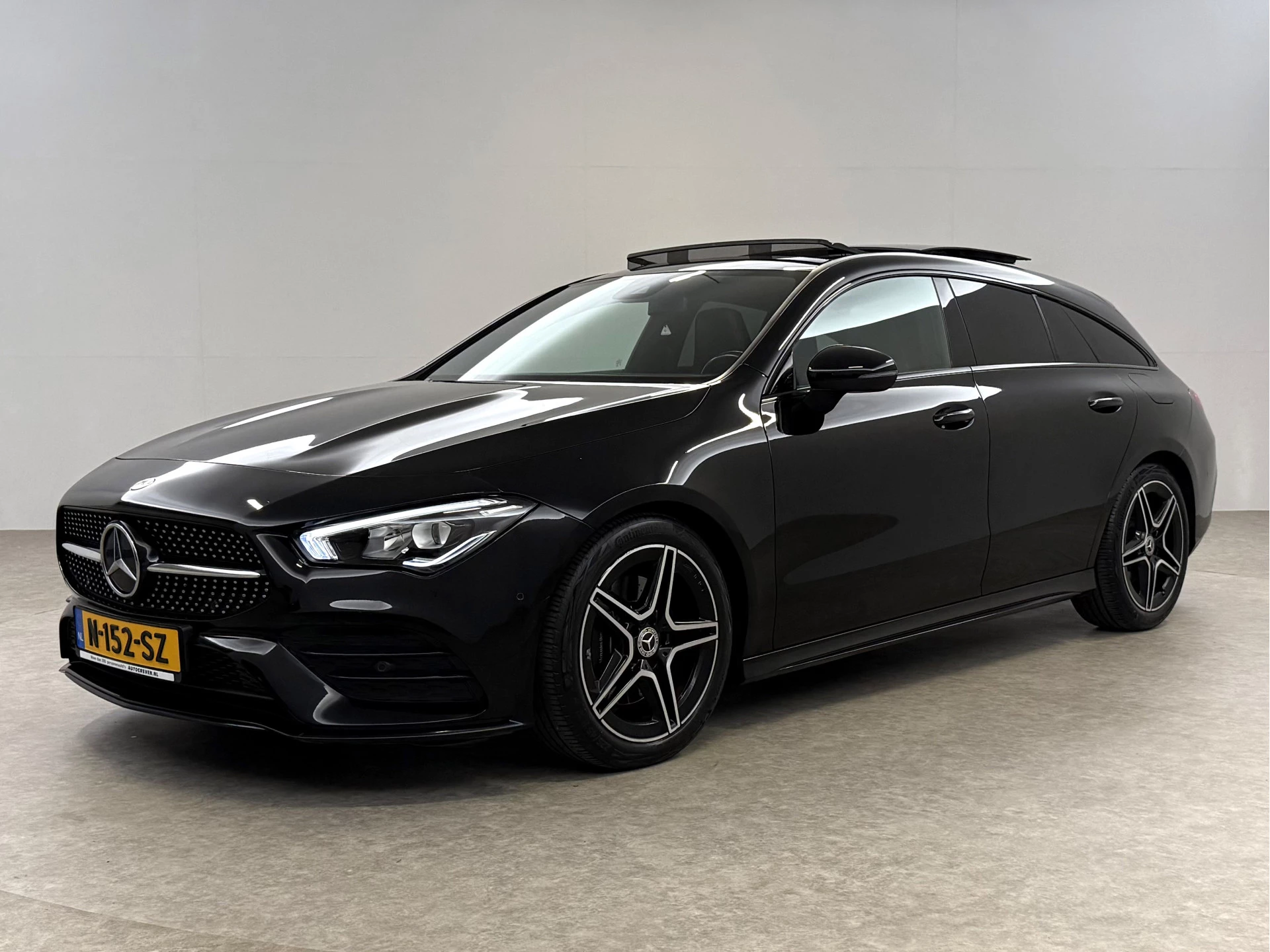 Hoofdafbeelding Mercedes-Benz CLA