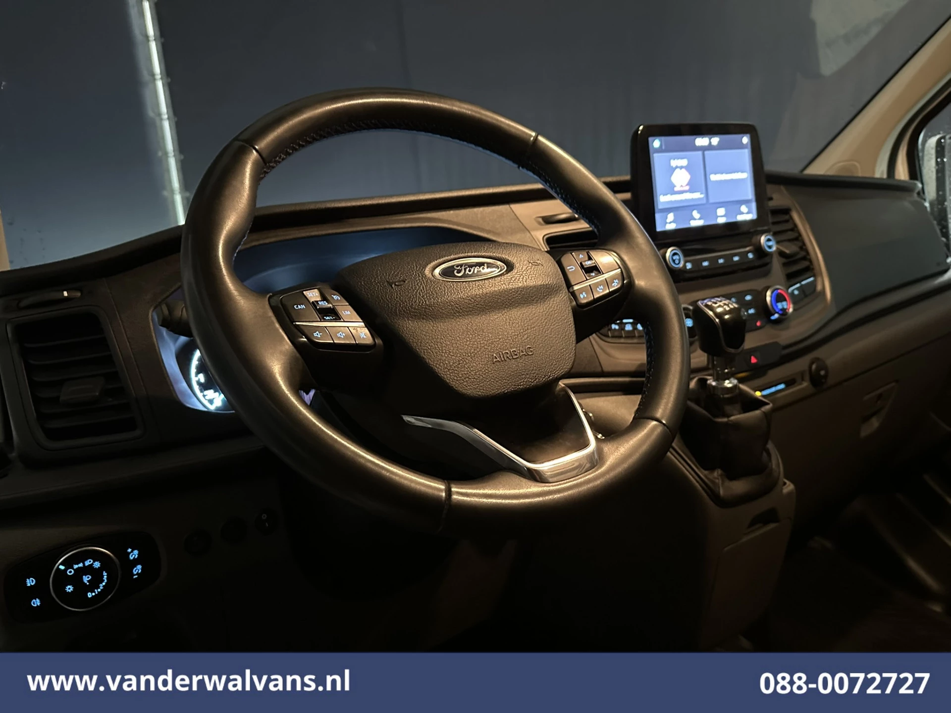 Hoofdafbeelding Ford Transit Custom