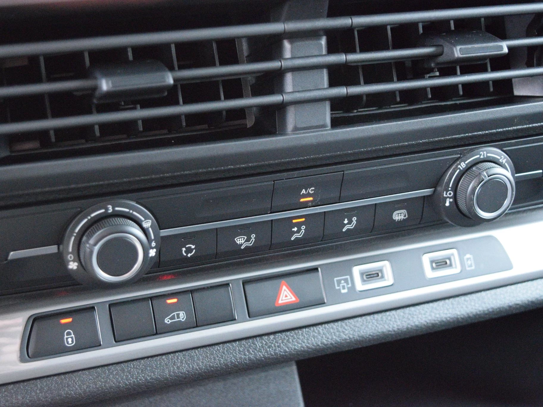 Hoofdafbeelding Opel Vivaro-e