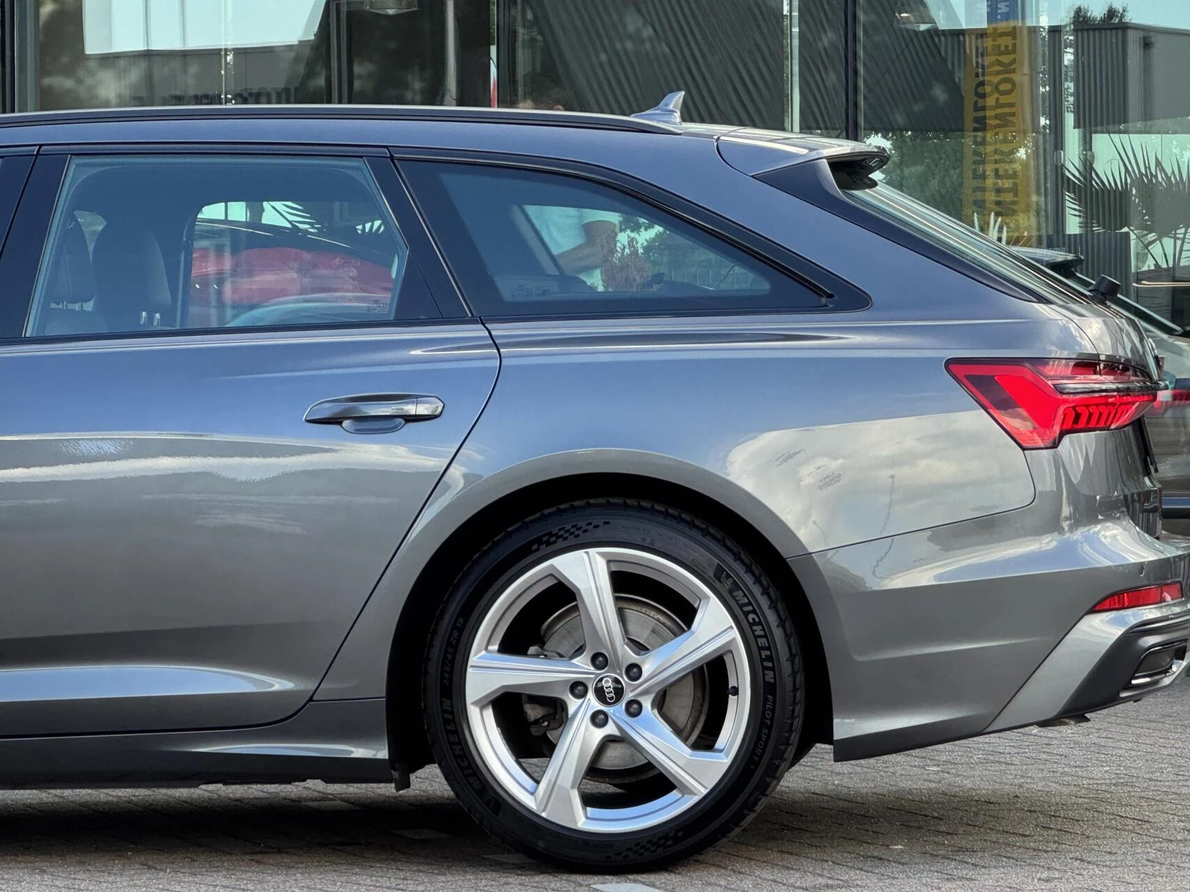 Hoofdafbeelding Audi A6