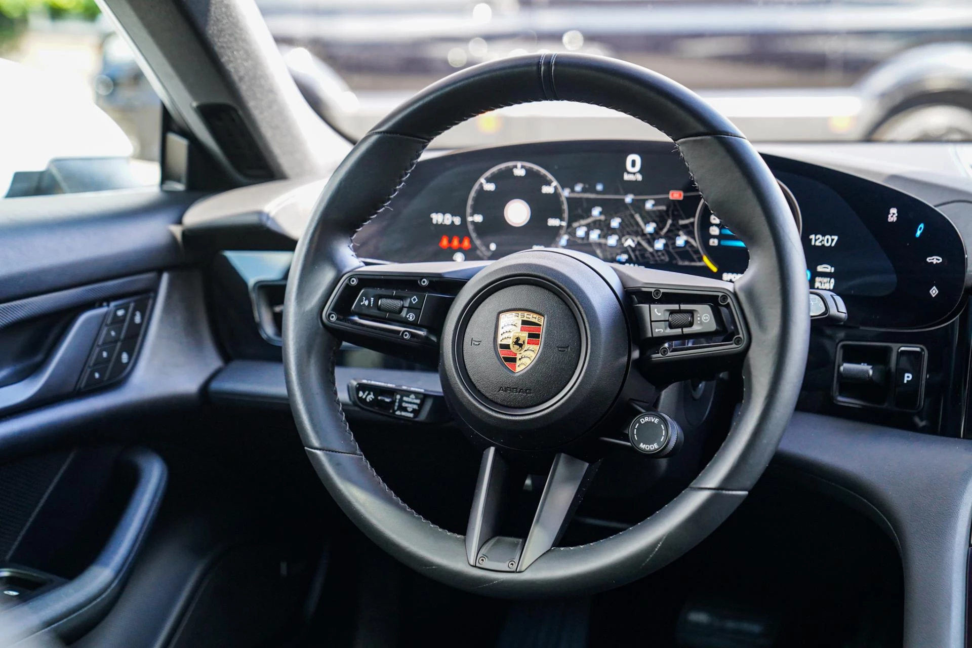 Hoofdafbeelding Porsche Taycan
