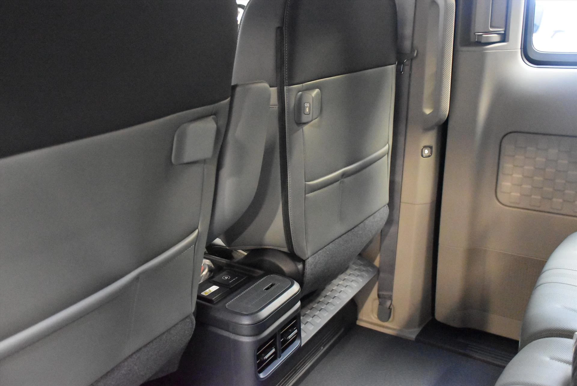 Hoofdafbeelding Kia Pv5 Passenger