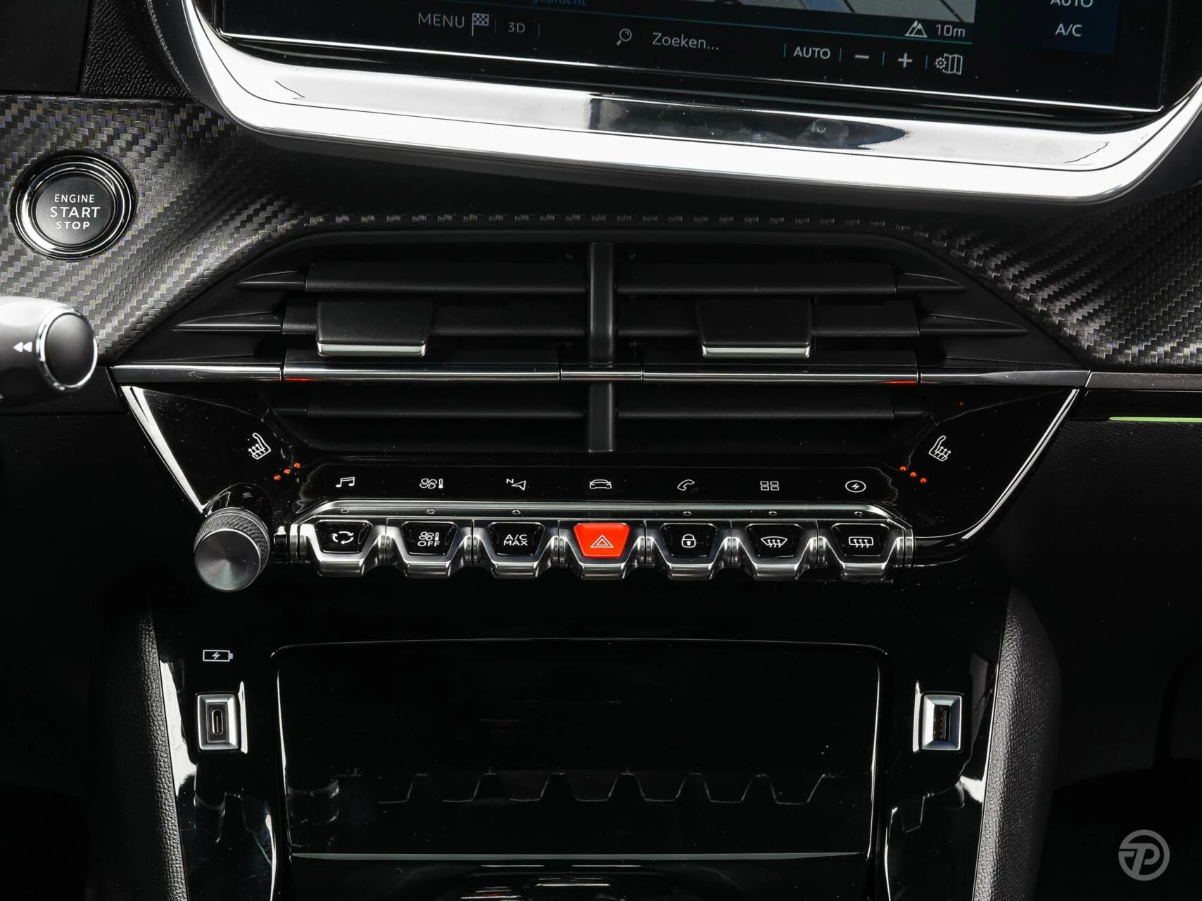 Hoofdafbeelding Peugeot e-2008