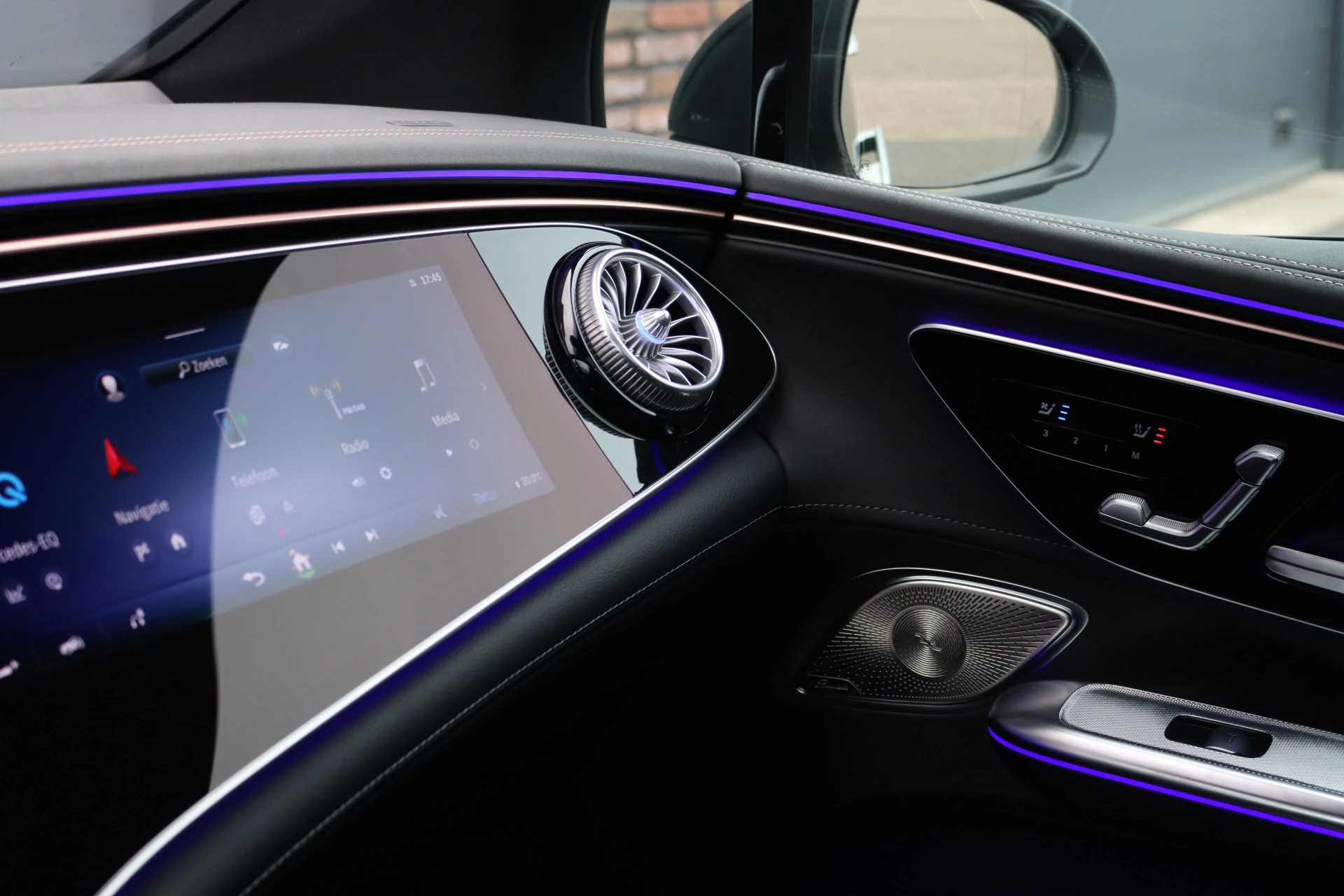 Hoofdafbeelding Mercedes-Benz EQE