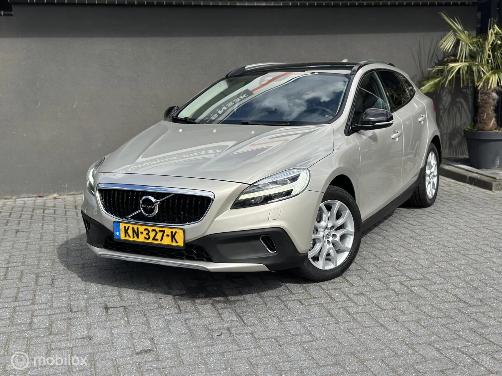 Hoofdafbeelding Volvo V40
