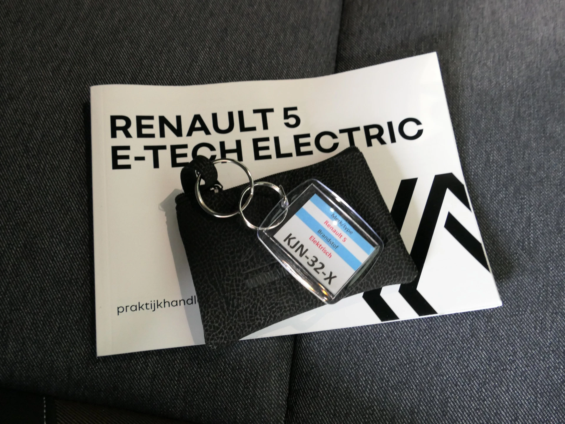 Hoofdafbeelding Renault 5