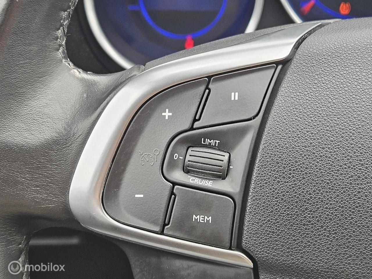 Hoofdafbeelding DS DS 4