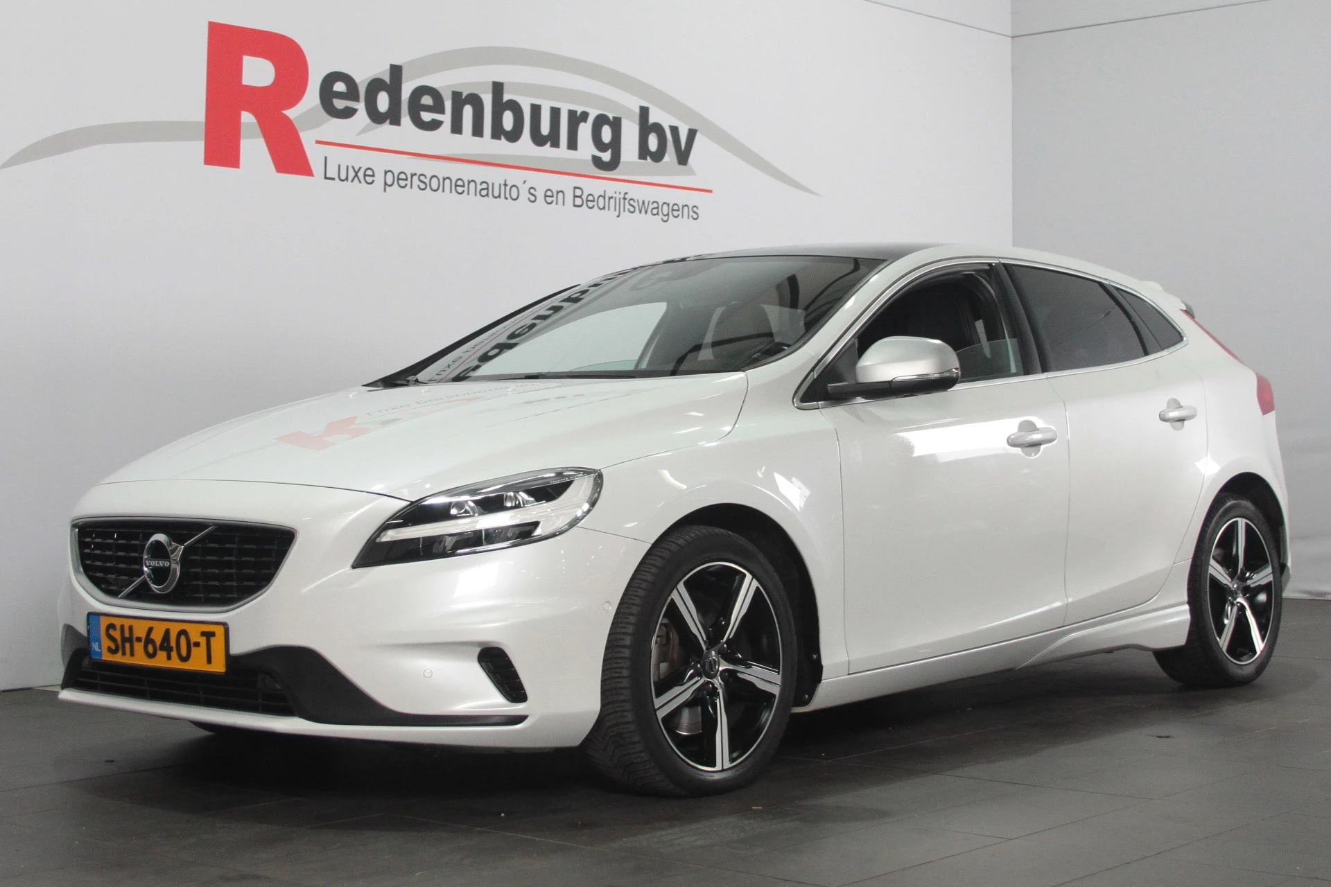 Hoofdafbeelding Volvo V40