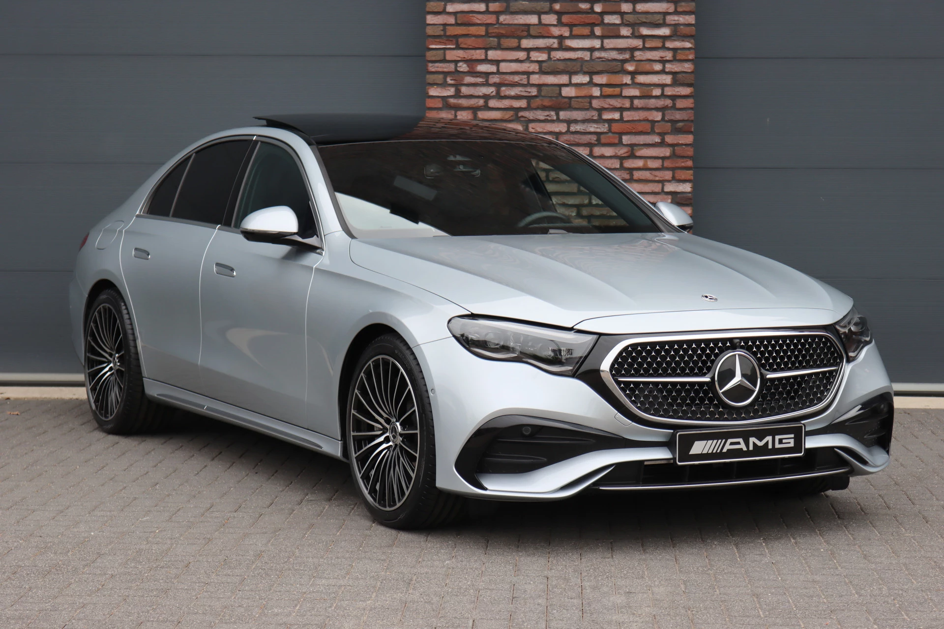 Hoofdafbeelding Mercedes-Benz E-Klasse