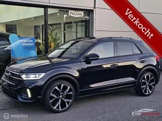 Hoofdafbeelding Volkswagen T-Roc Volkswagen T-Roc 1.5 TSI R-Line Panorama/Keyless/IQ light/Black style