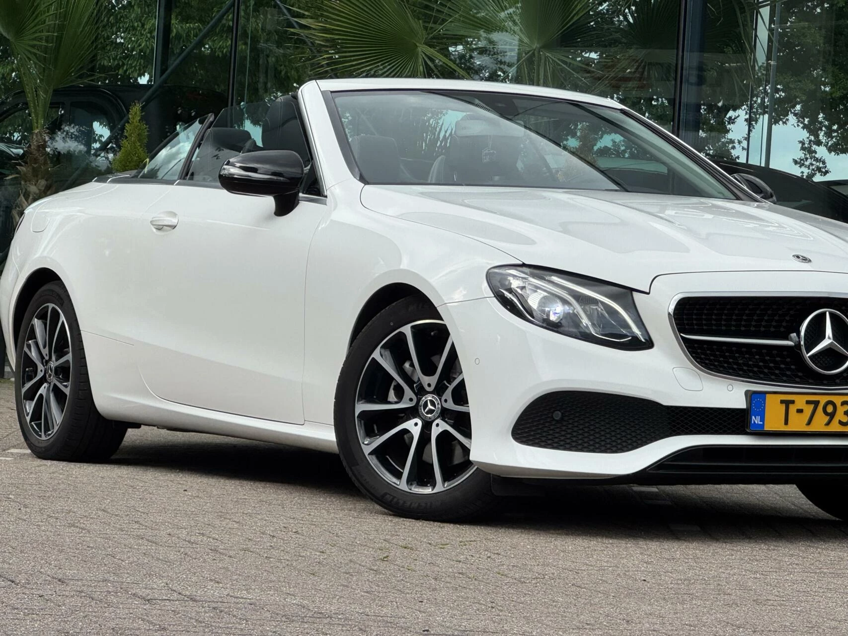 Hoofdafbeelding Mercedes-Benz E-Klasse