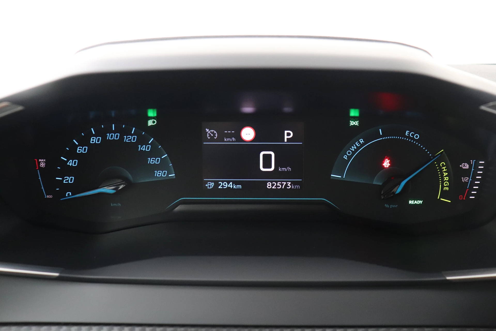 Hoofdafbeelding Peugeot e-208