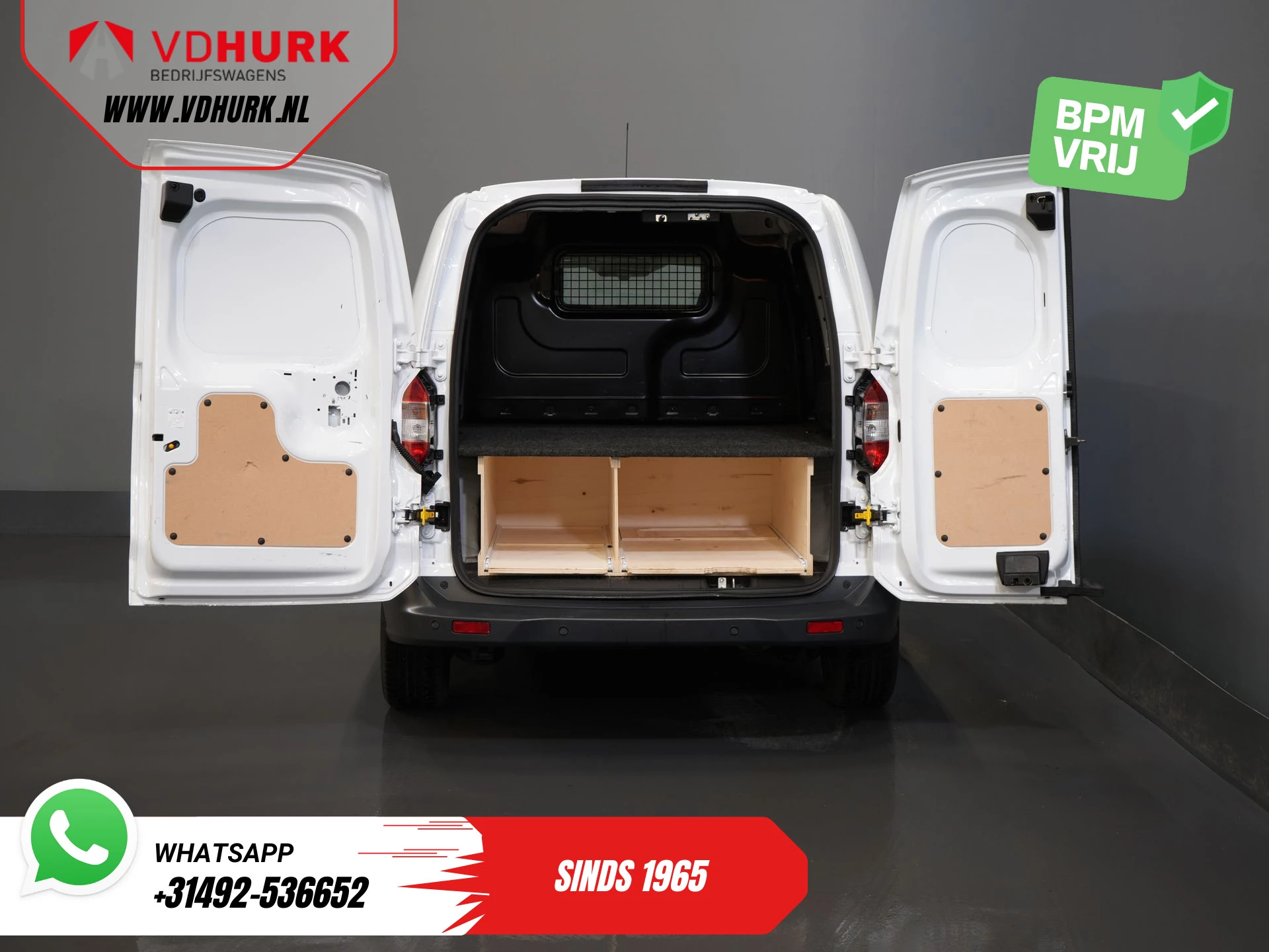 Hoofdafbeelding Ford Transit Courier