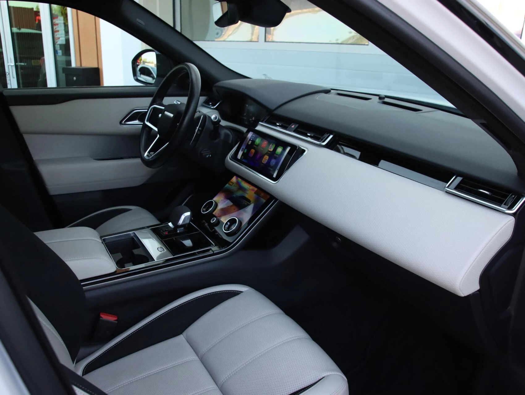 Hoofdafbeelding Land Rover Range Rover Velar