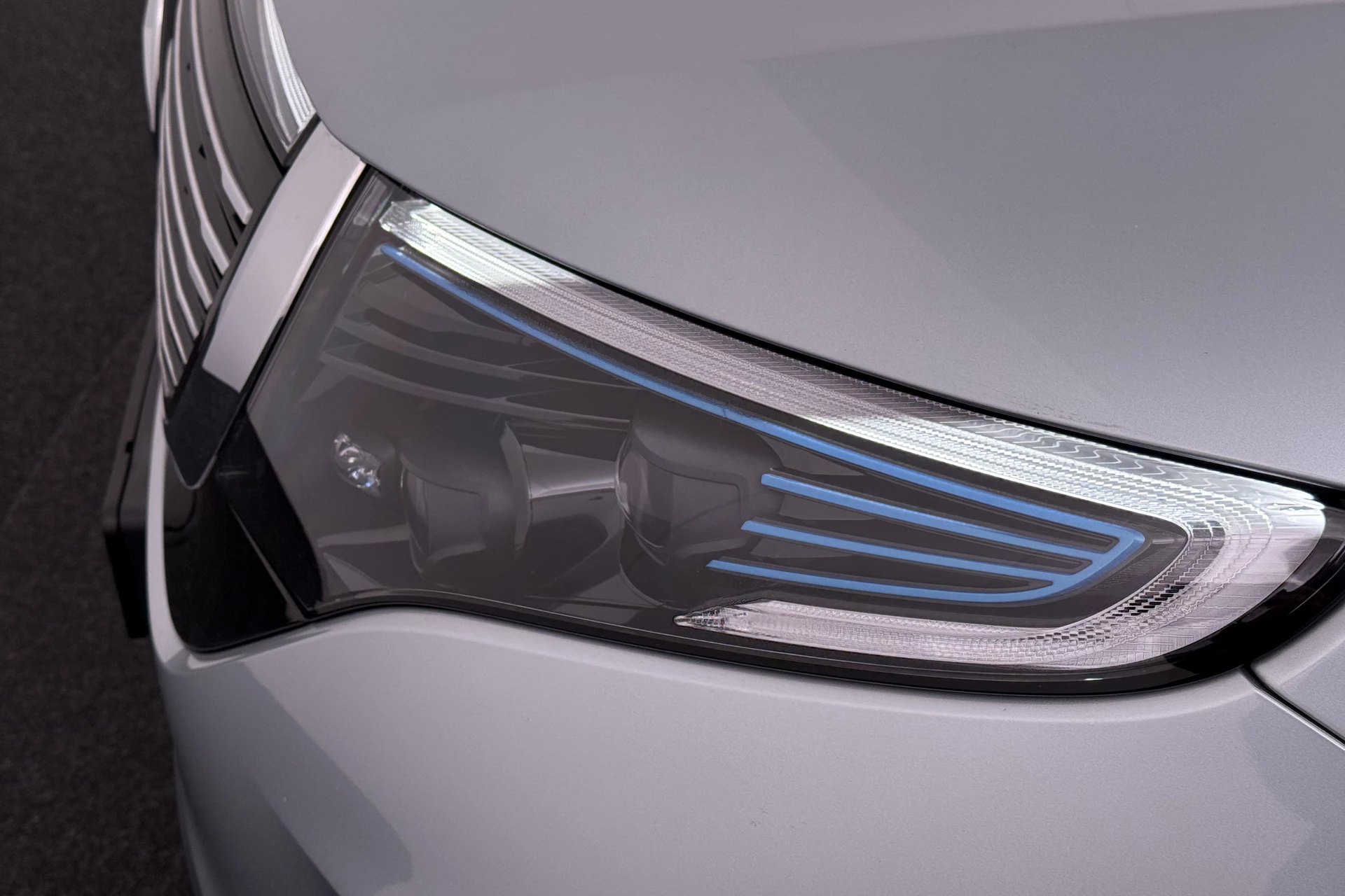 Hoofdafbeelding Mercedes-Benz EQC