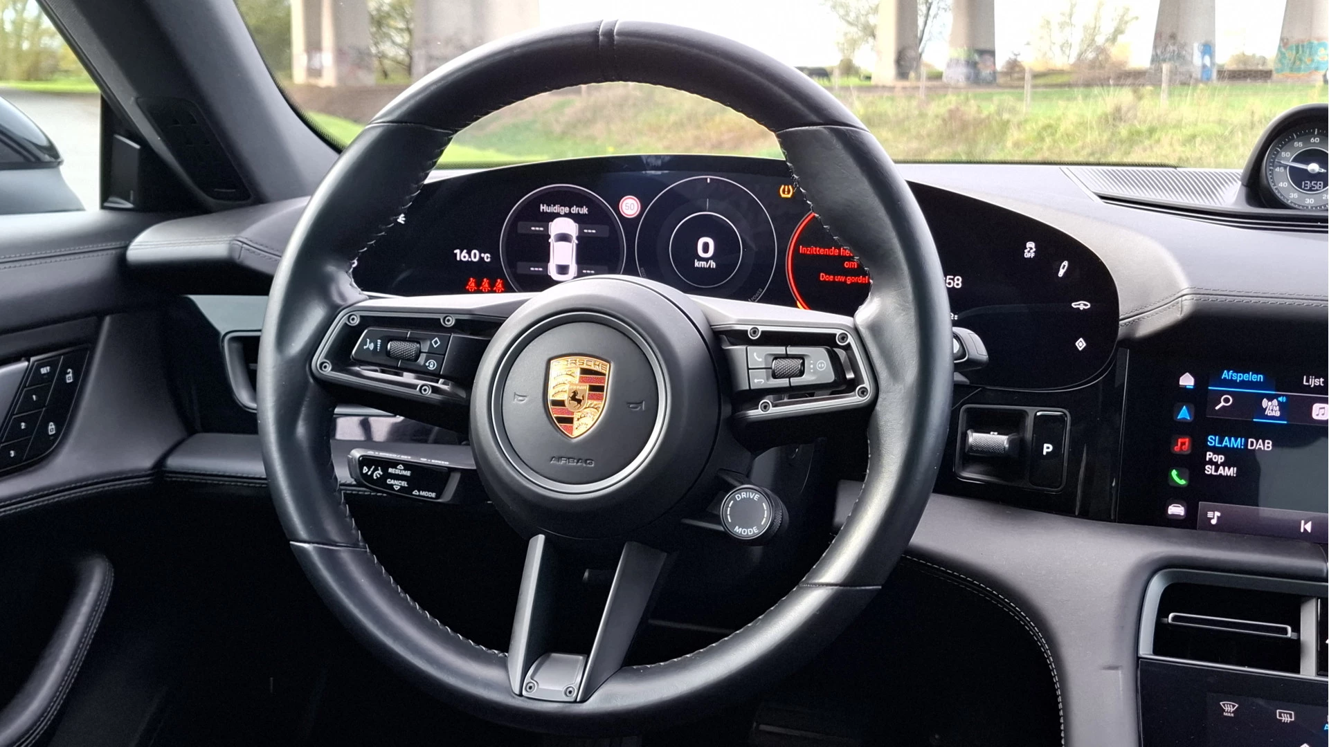 Hoofdafbeelding Porsche Taycan