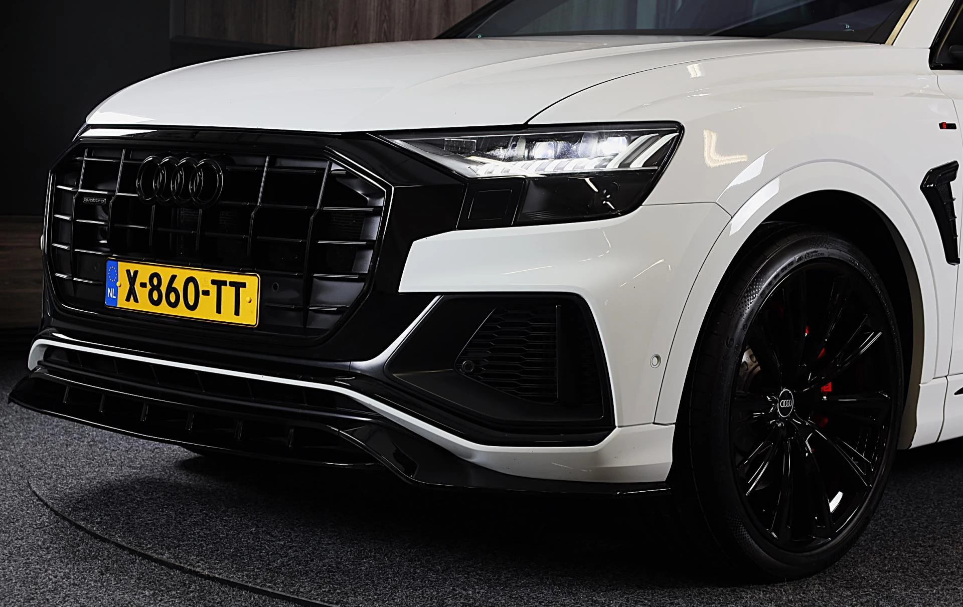 Hoofdafbeelding Audi Q8