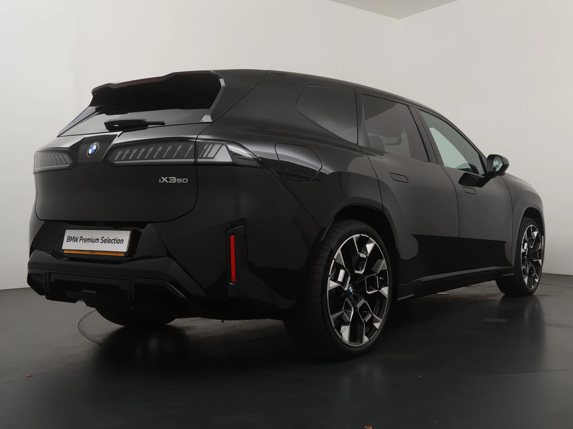 Hoofdafbeelding BMW iX3