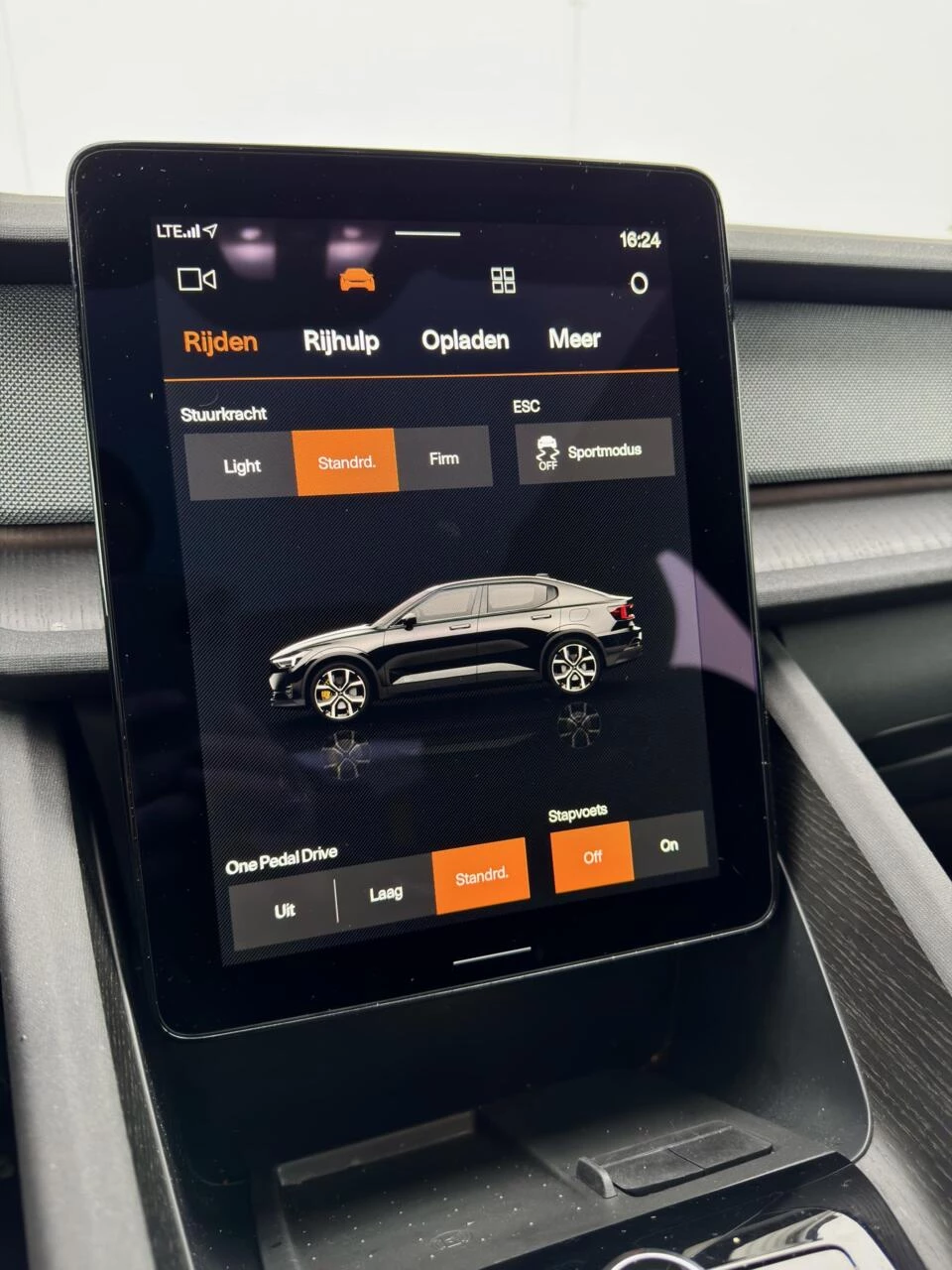 Hoofdafbeelding Polestar 2