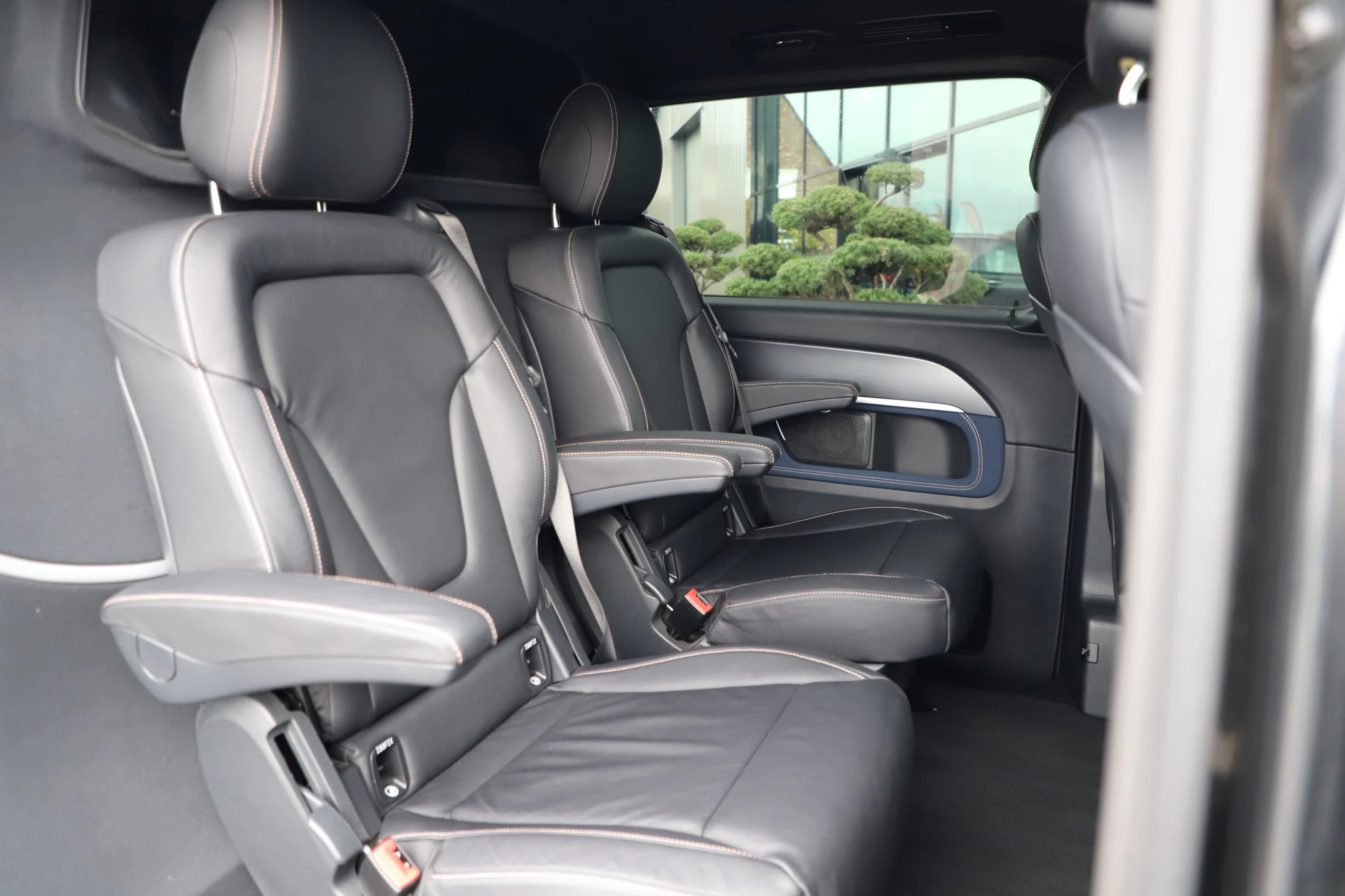 Hoofdafbeelding Mercedes-Benz EQV