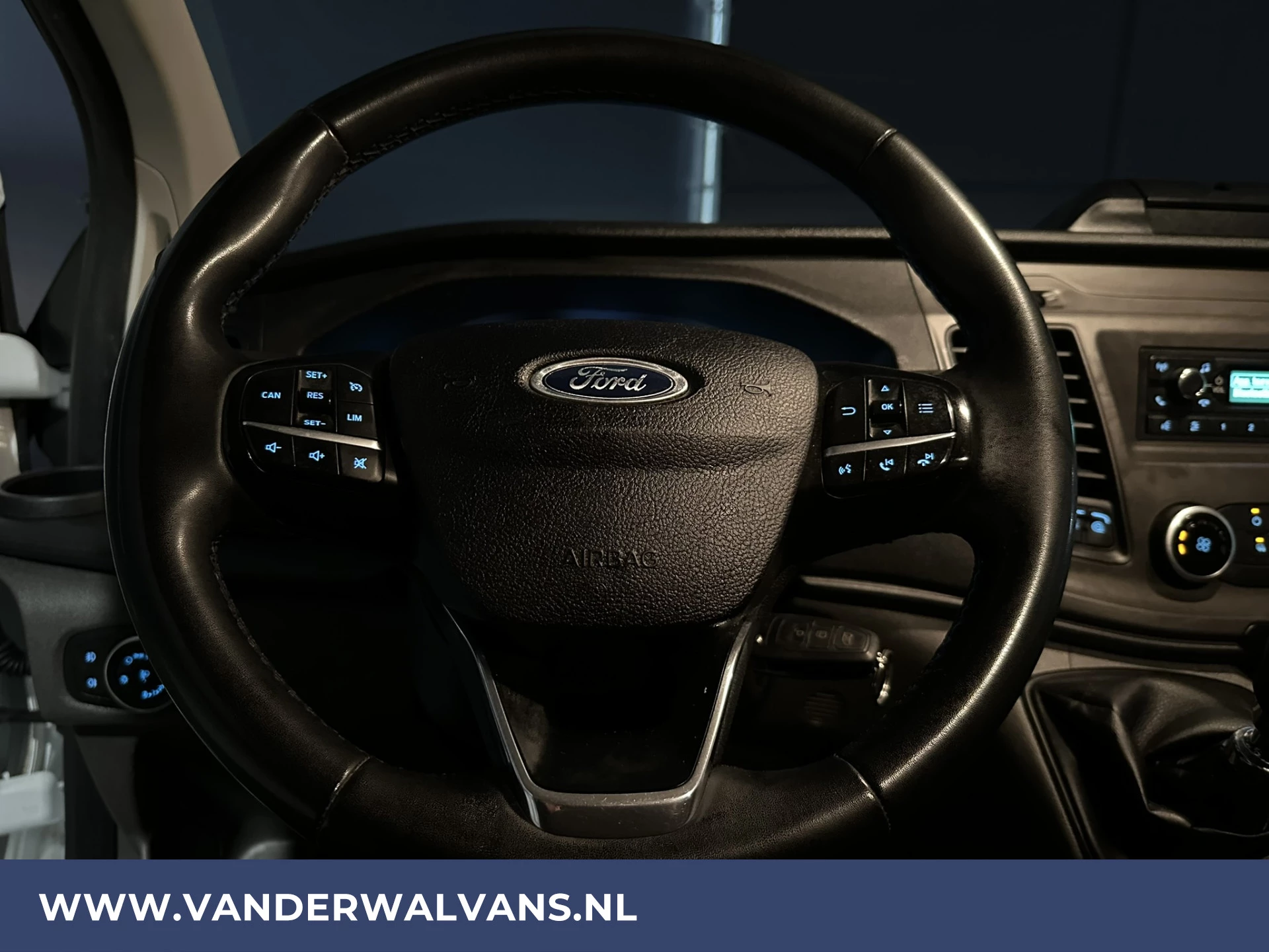 Hoofdafbeelding Ford Transit Custom
